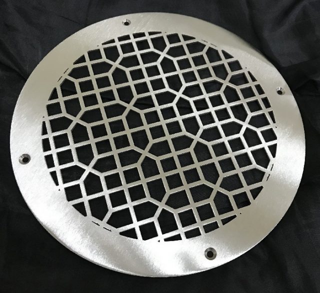 Решётка из нержавеющей стали